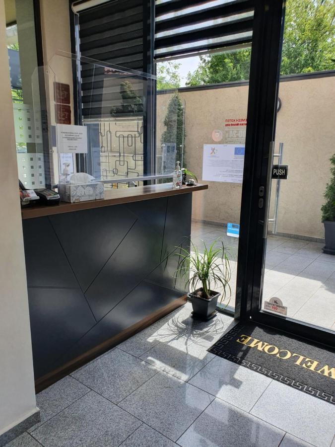 Family Hotel Novel City Burgas Exterior foto