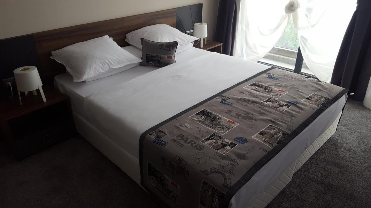 Family Hotel Novel City Burgas Exterior foto